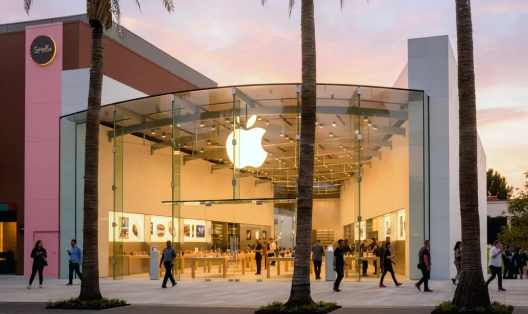 Apple Store at Highland Village Houston, TX
