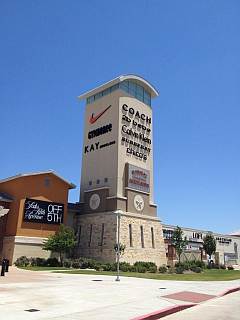 houston premium outlet nike