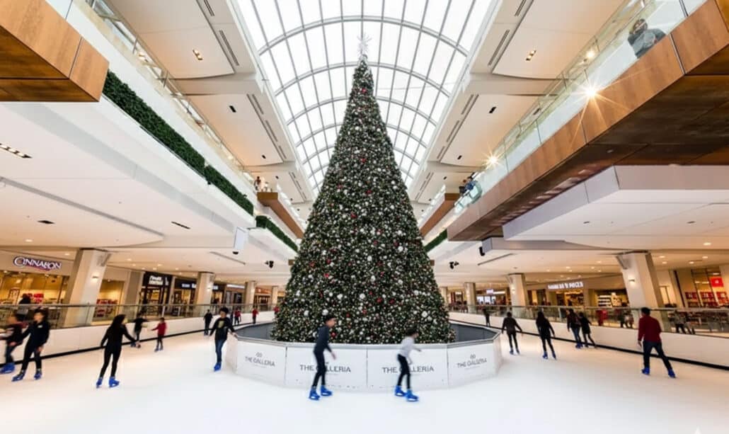 Galleria Mall Houston TX - Lots of entertainment at the Ice-Rink